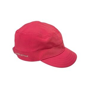 Under Armour Womens Red Golf Cap. Adjustable in the back. Looks new.